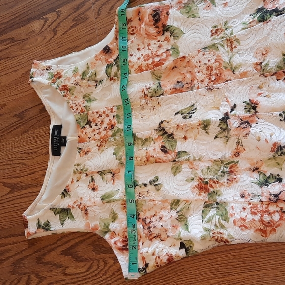 Midi Floral Dress with Zip-up Jacket - Picture 3 of 3